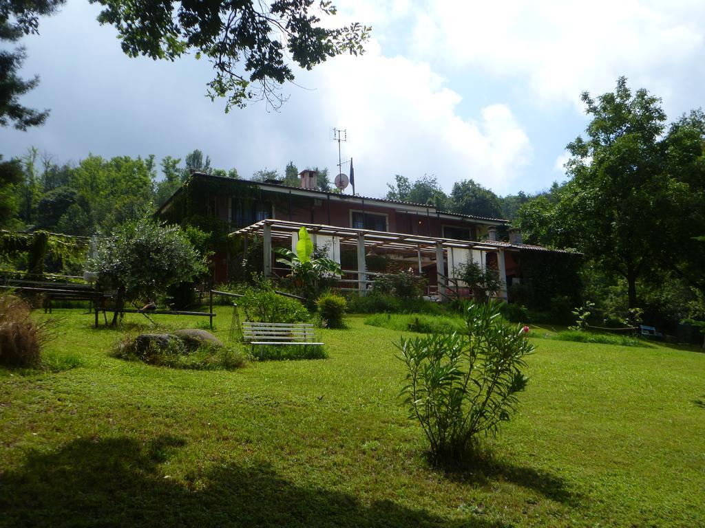Fattoria Sequoia Bed and Breakfast Castagneto Po Εξωτερικό φωτογραφία